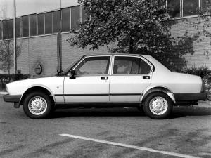 Alfa Romeo Alfetta 1983 года